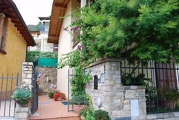 Fior Di Loto Bed & Breakfast 2*