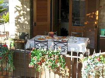 Fior Di Loto Bed & Breakfast 2*